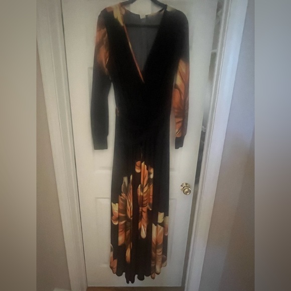 Large Tall Maxi Dress - Picture 2 of 2